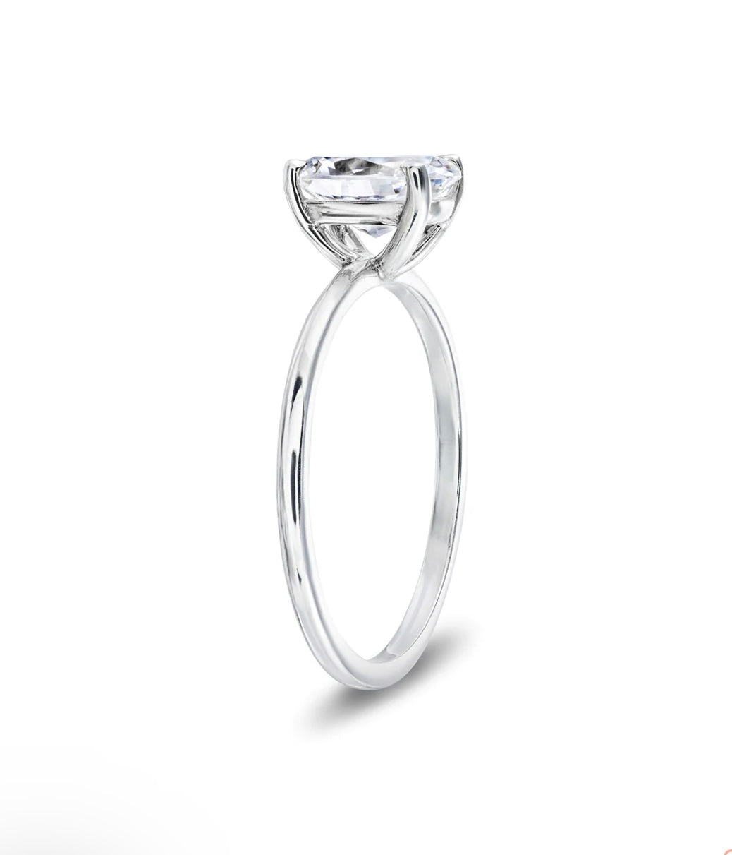 Oval Shaped Solitaire